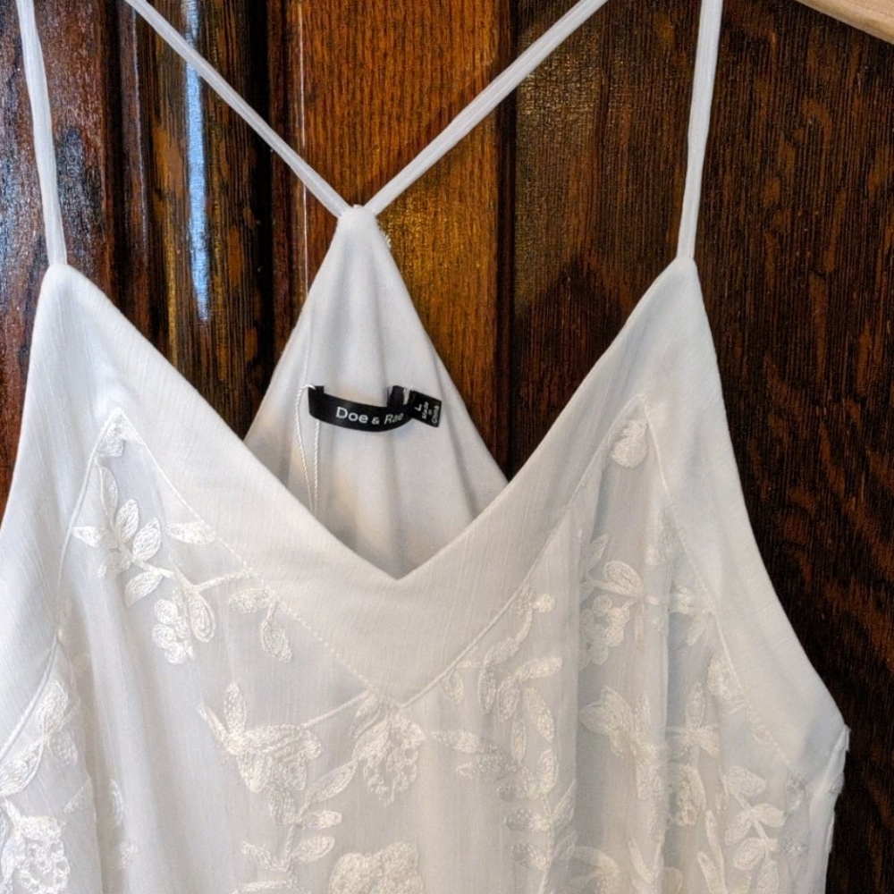 Boho flowy Doe & Rae strappy Large blouse.